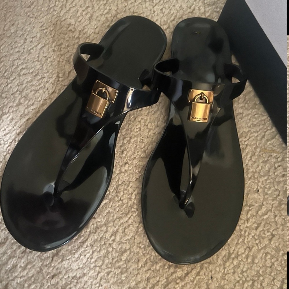 Kurt Geiger Black and Gold Sandals Elegant Design